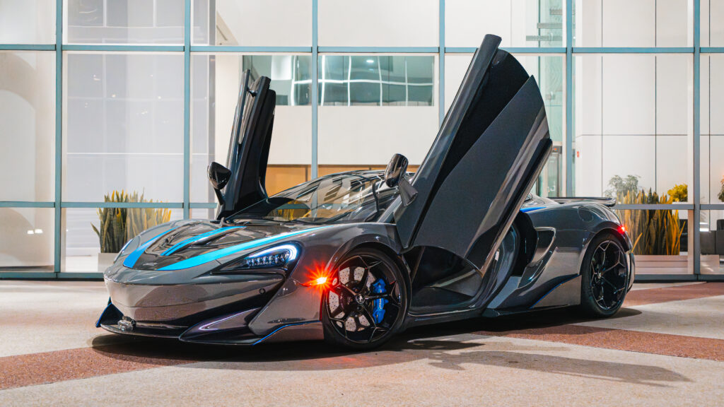 McLaren 600LT Spider Rental